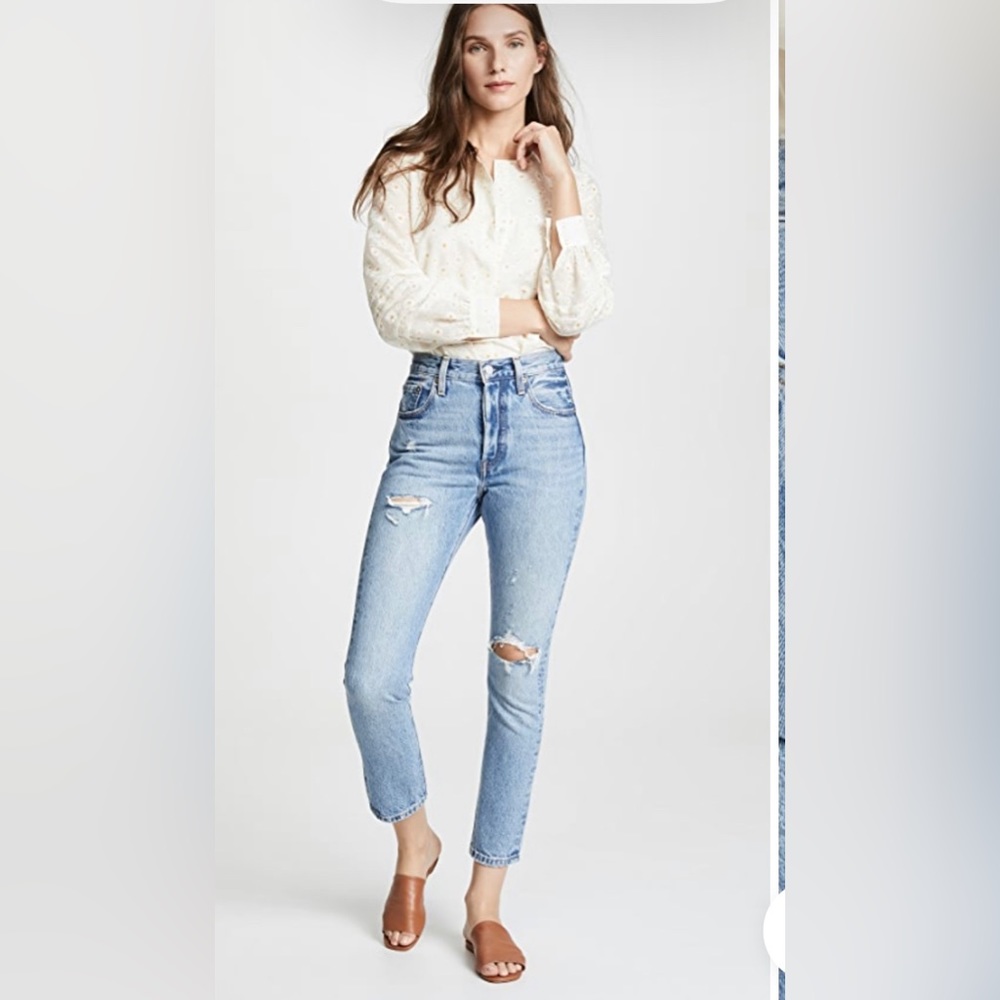 New, Levi's 501 Skinny Distressed Sz 27x28 You Can’t Touch This Light Wash